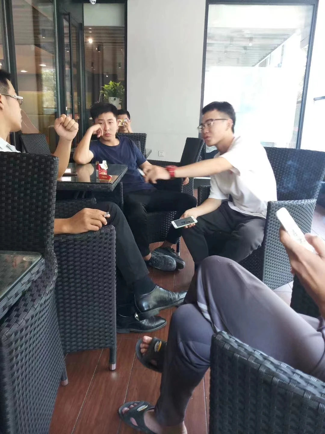 2025Caixa Surpresa Gift Balloon Mini Brands Toys Boxes Headsets Earphones Headphones Earbuds Smart Watch Electronics Mystery Box