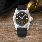 Men's 38mm NH35 Stainless Steel Automatic Mechanical Wristwatch Waterproof 200M Luminous Diver Feature 30mm Dial Display