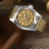 Men's 38mm NH35 Stainless Steel Automatic Mechanical Wristwatch Waterproof 200M Luminous Diver Feature 30mm Dial Display