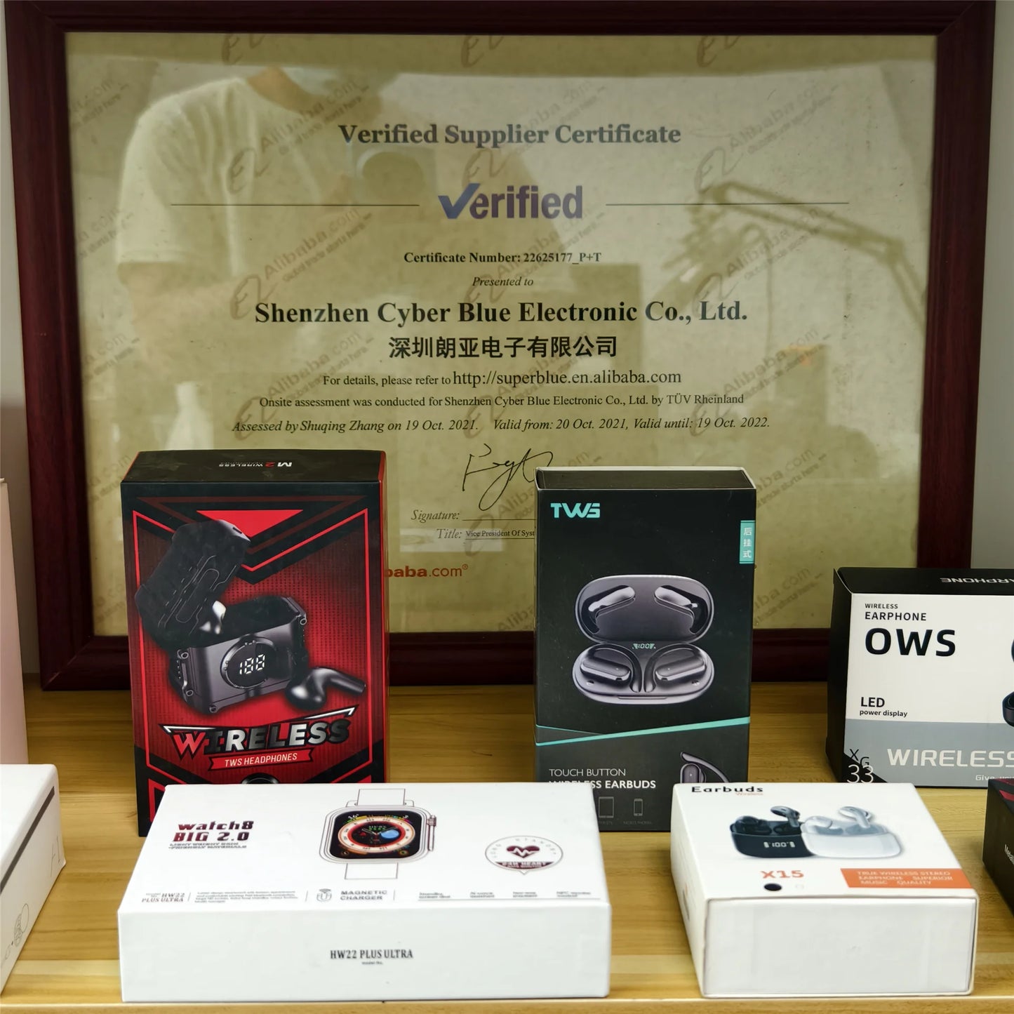 2025Caixa Surpresa Gift Balloon Mini Brands Toys Boxes Headsets Earphones Headphones Earbuds Smart Watch Electronics Mystery Box