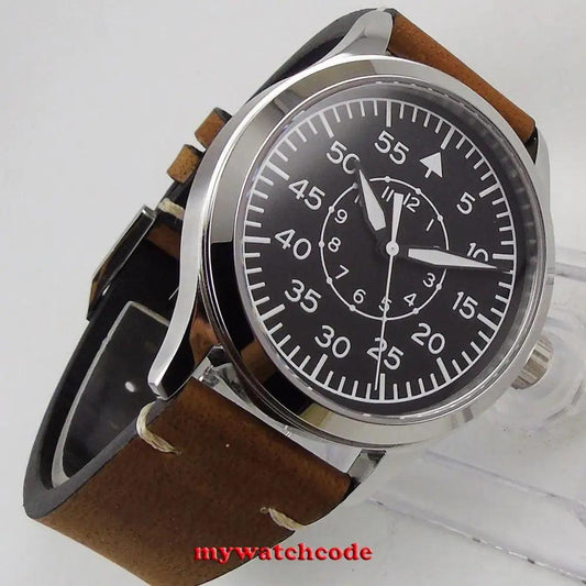 Miyota 8215 pilot watch dial close-up green luminous marks — Wear444