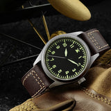 Titanium Vintage YN55 Automatic Mechanical Diver Watch for Men Waterproof Luminous Leather Strap with Pointer Dial Display