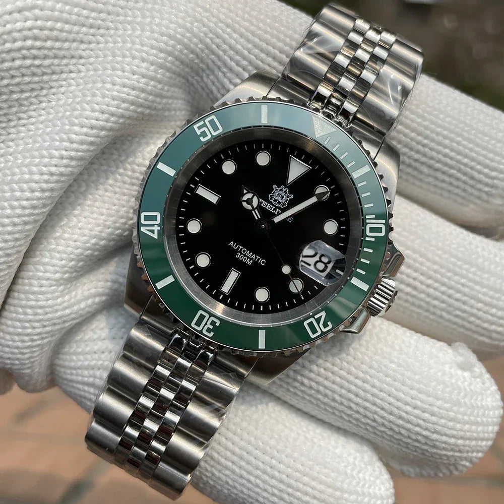 S04aeed542bca4ed98571a7ef6e3360f3O - Wear444
