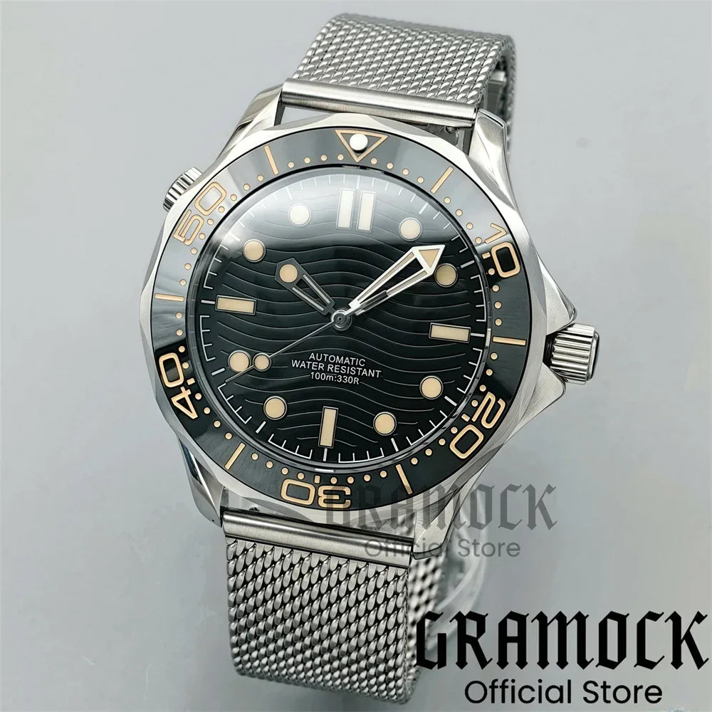 S0e3fdeb630c84fe9a931df988aca0b880 - Wear444