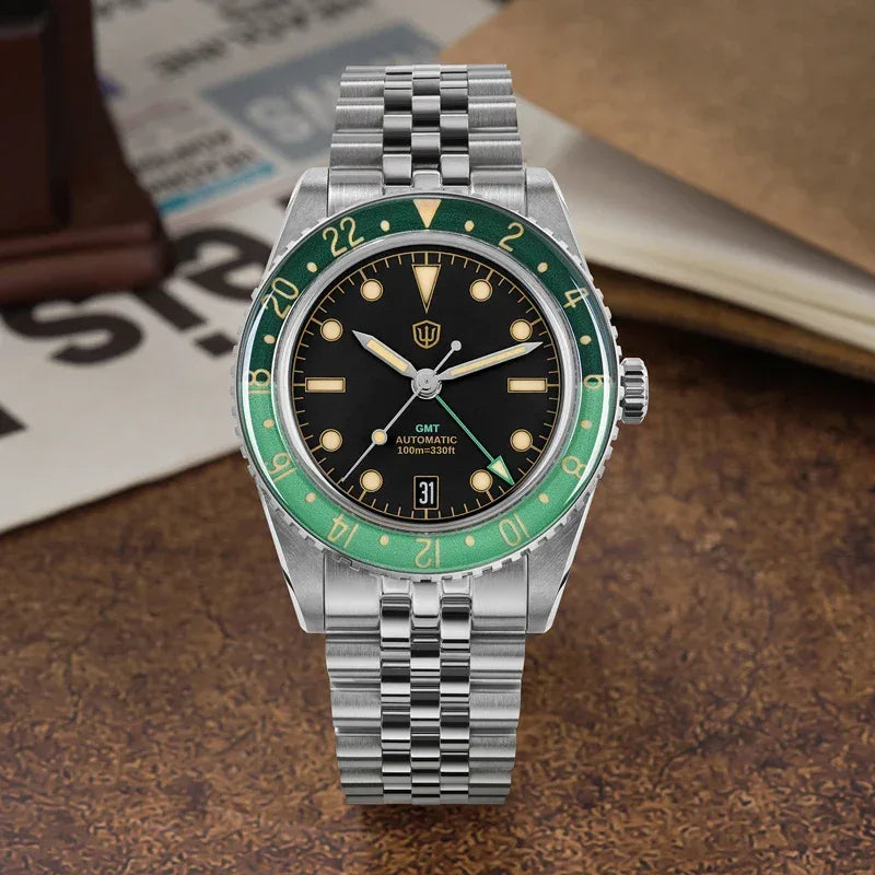 Watchdives WD6542 dial close-up bubble domed sapphire crystal — Wear444
