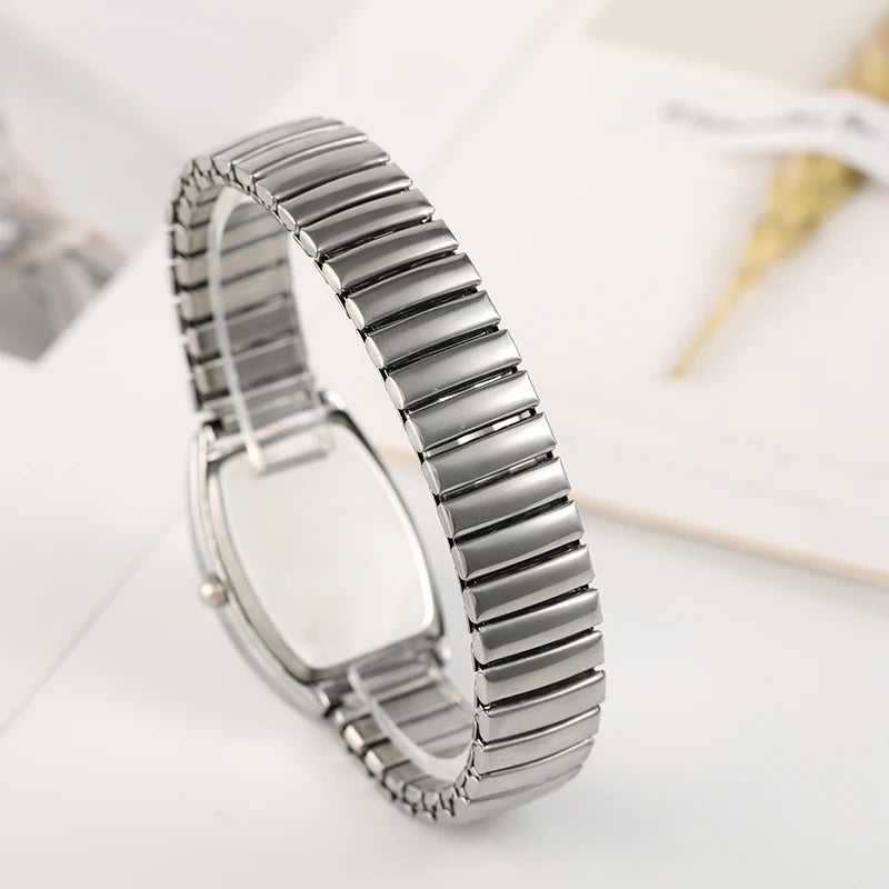 Barrel-Shaped Quartz Watch for Men, Roman Numerals, Fashionable and Casual Women's Watch for Middle-Aged and Elderly Couples