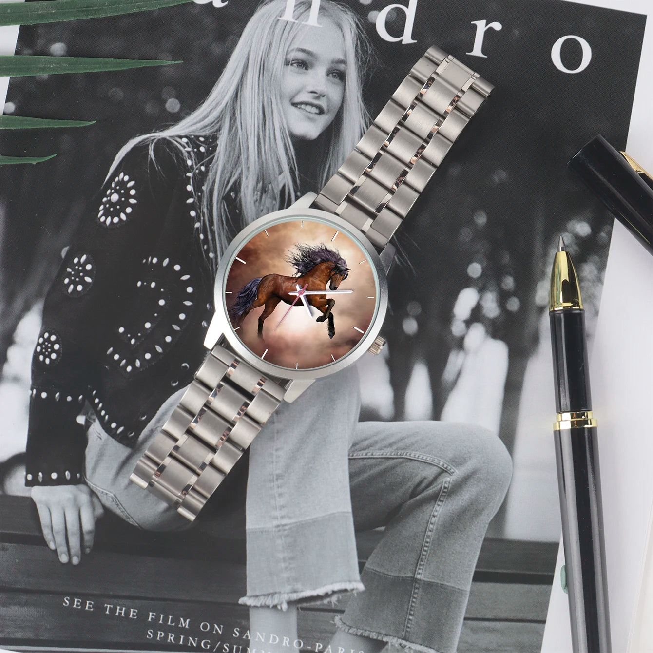 Fashion Trend Quartz Watches for Men Watch Unique Creativity Stallion Men's Stylish Watches Silver Horse Choice