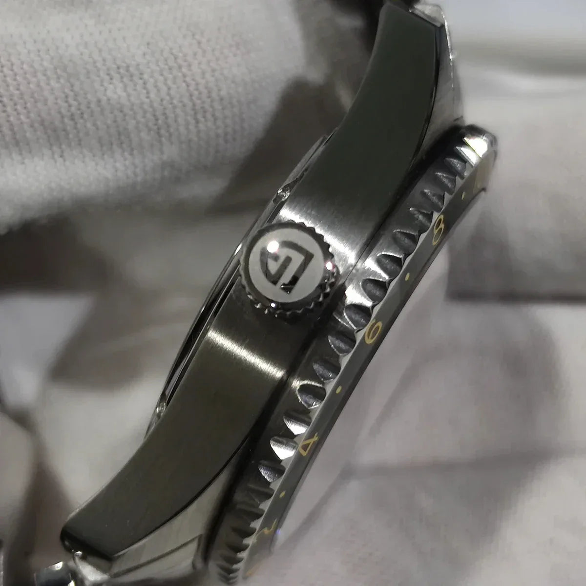 S7ac8d5cd38a348b789e22b6f3dd8b2ffQ - Wear444