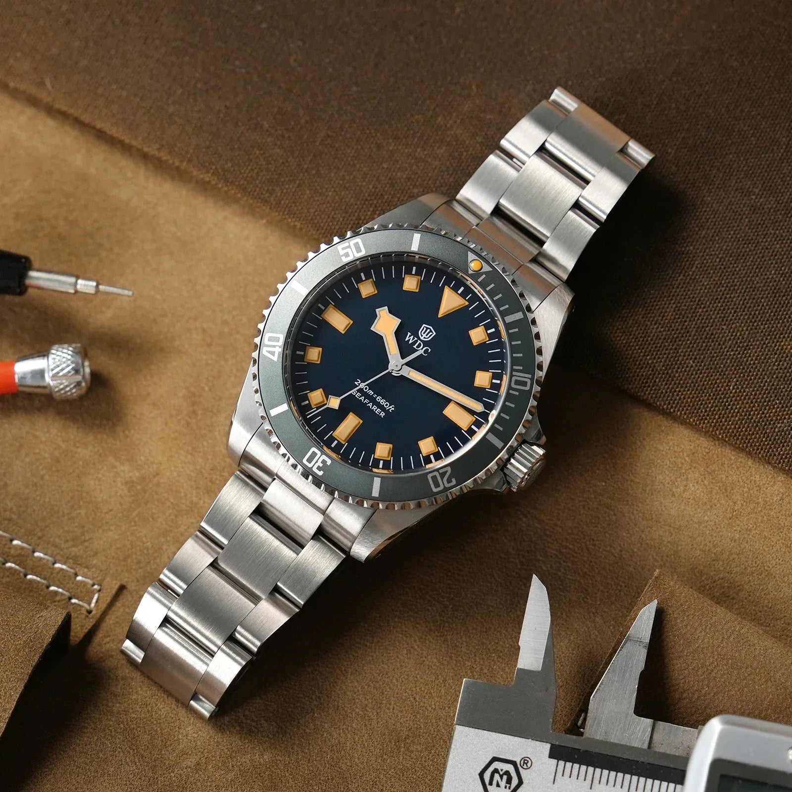 S8730805970fe4a3a82a2de386a961393a - Wear444