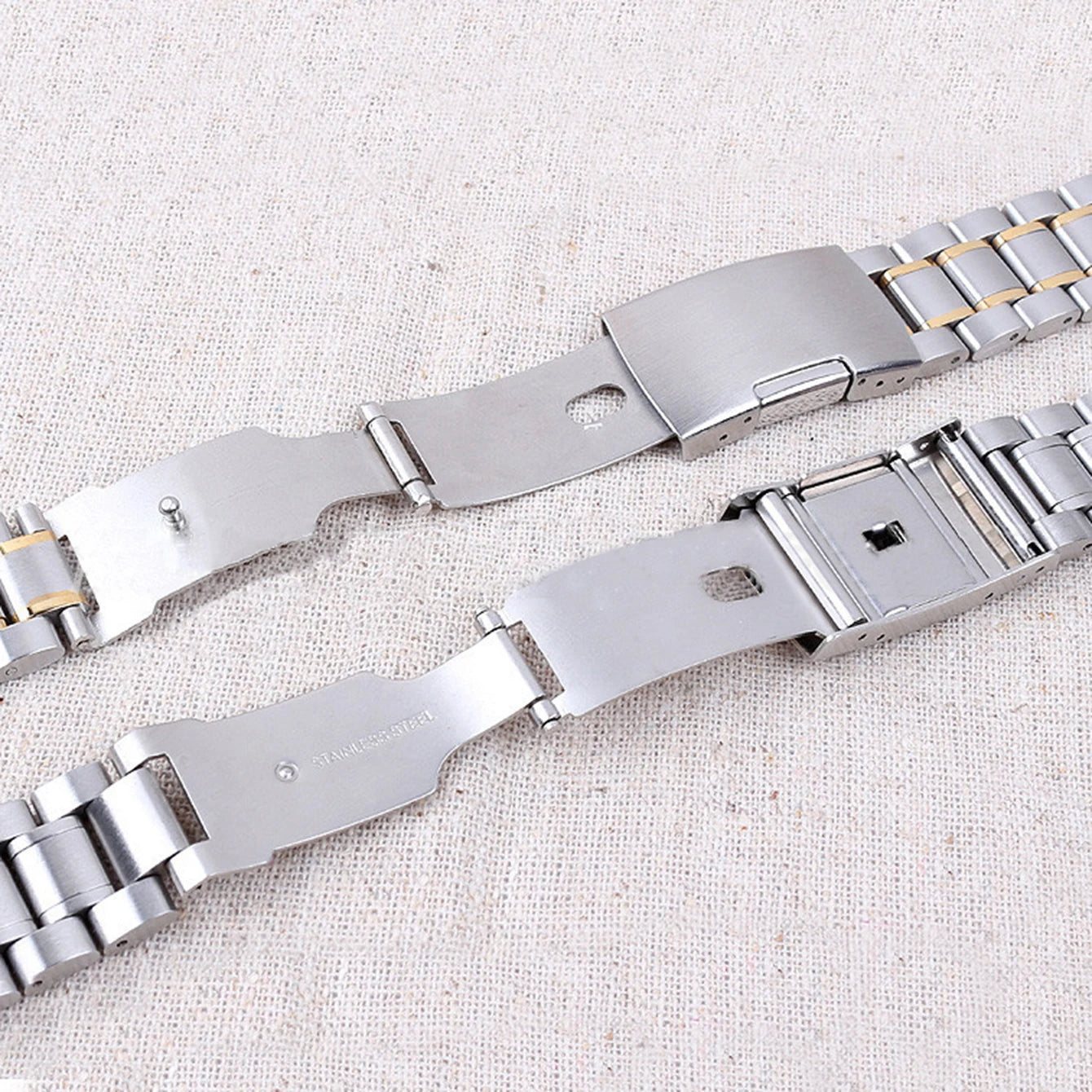 Fashion Trend Quartz Watches for Men Watch Unique Creativity Stallion Men's Stylish Watches Silver Horse Choice