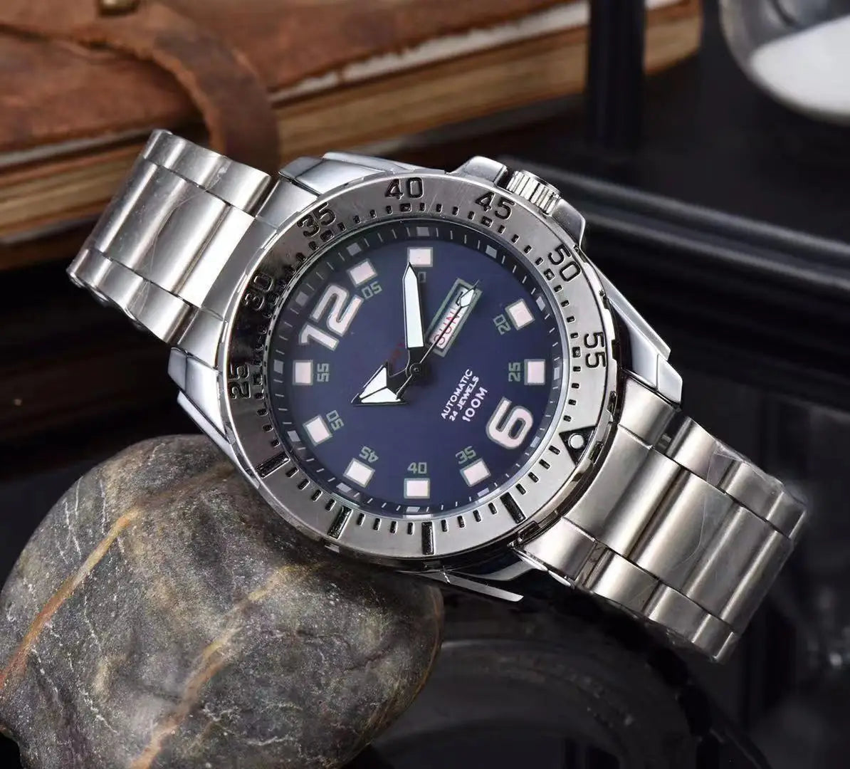 Men's Steel Belt, Fashionable Large Watch Dial, Calendar, Week, High-end Quartz Watch