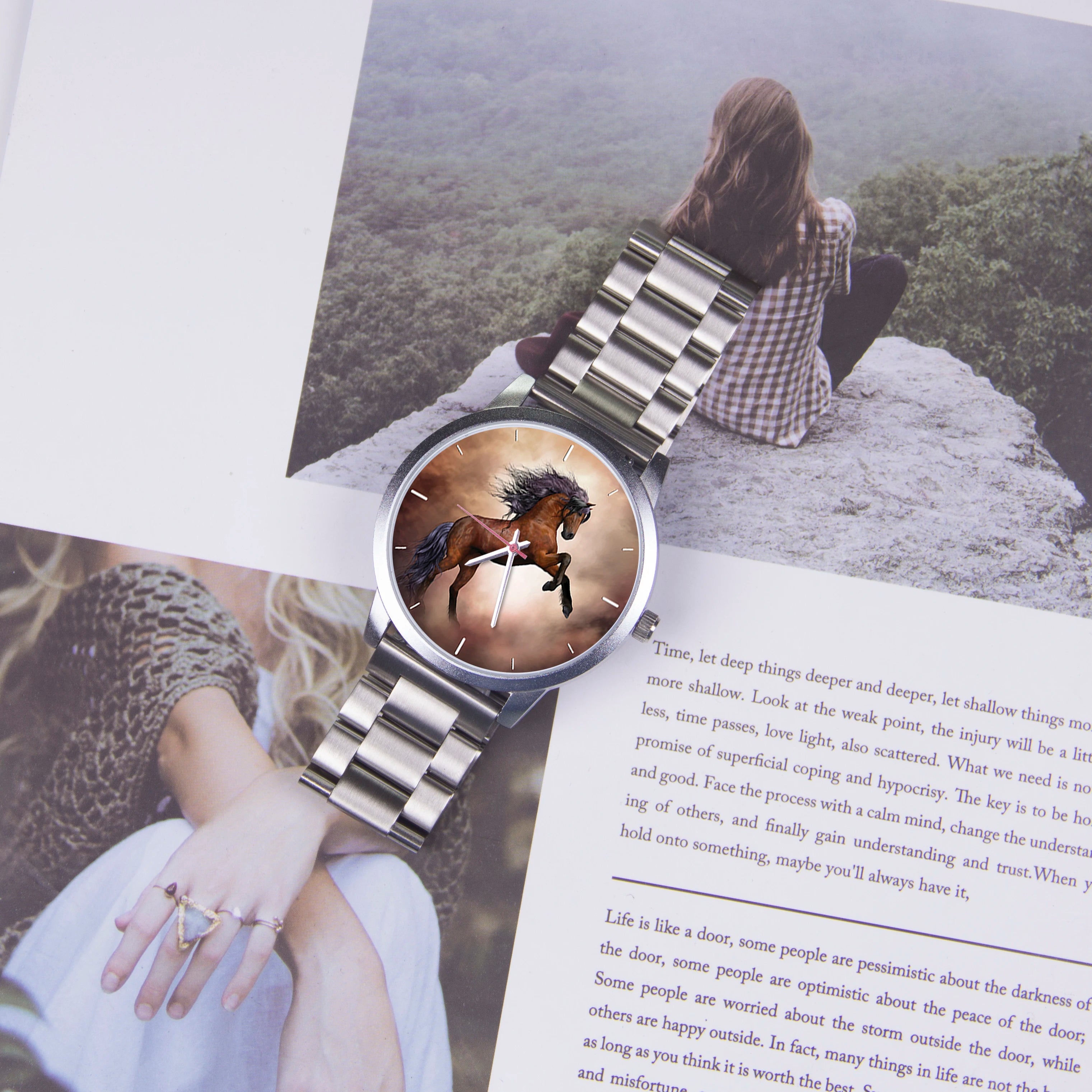 Fashion Trend Quartz Watches for Men Watch Unique Creativity Stallion Men's Stylish Watches Silver Horse Choice
