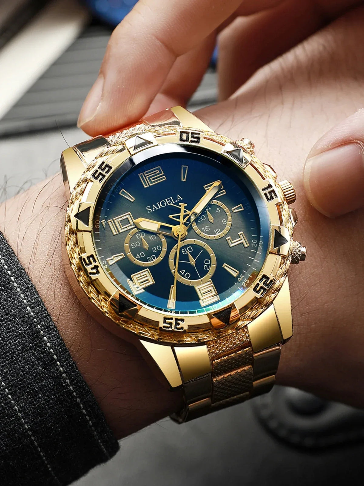 Se40572b5aa434bbea081df6f89b26a43R - Wear444